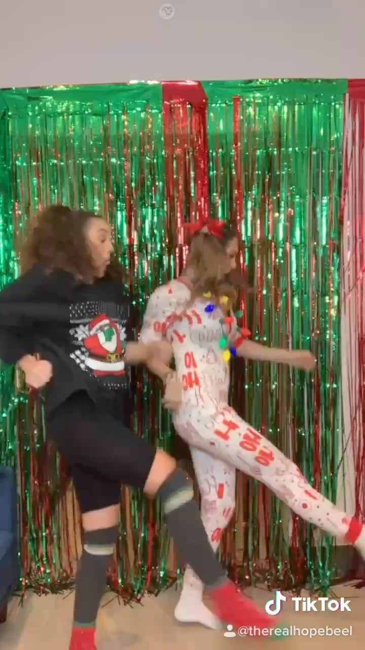 ホープ・ビールのインスタグラム：「Ayyyeee it’s almost Christmas @classic_mk」