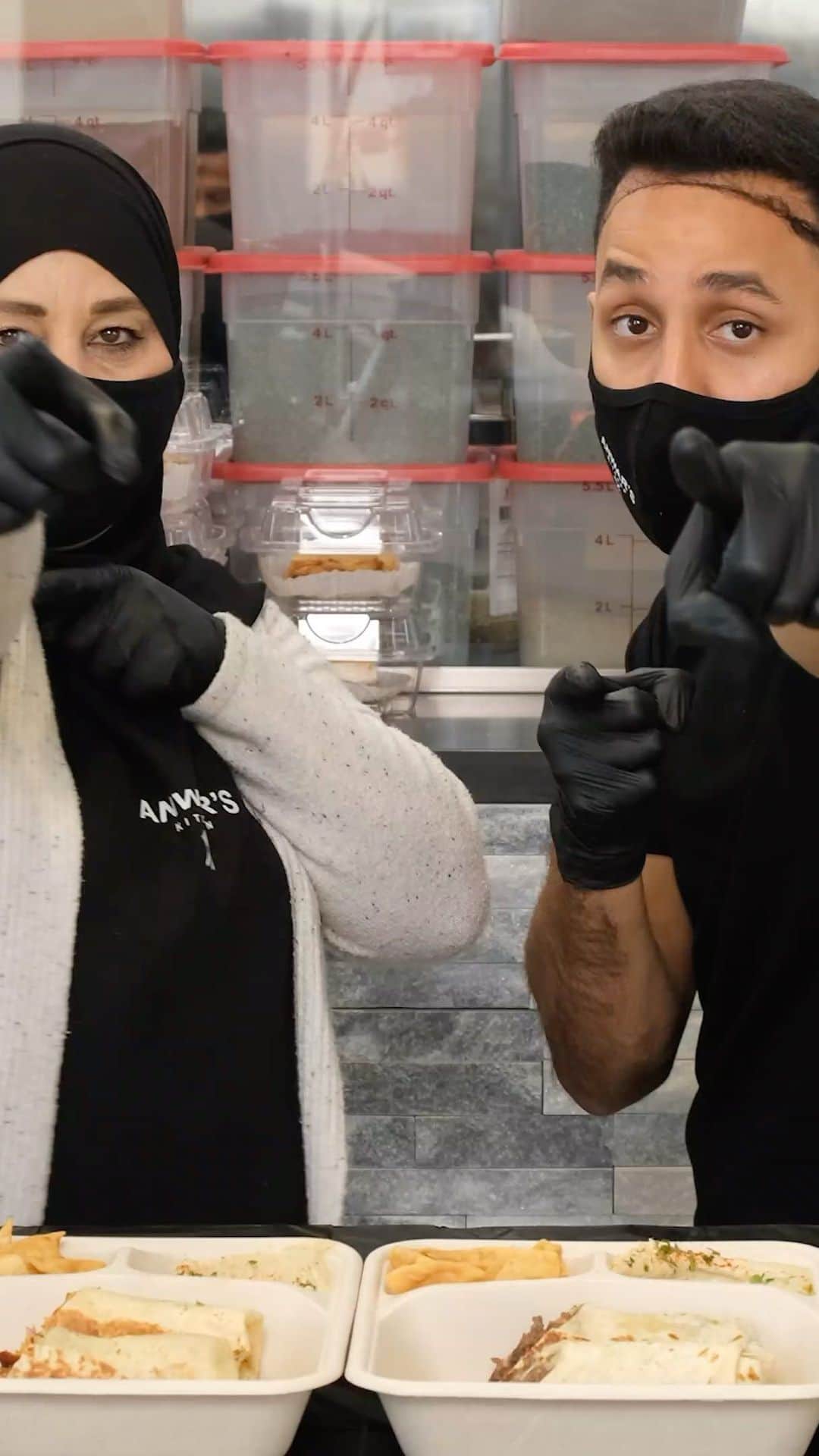 Anwar Jibawiのインスタグラム