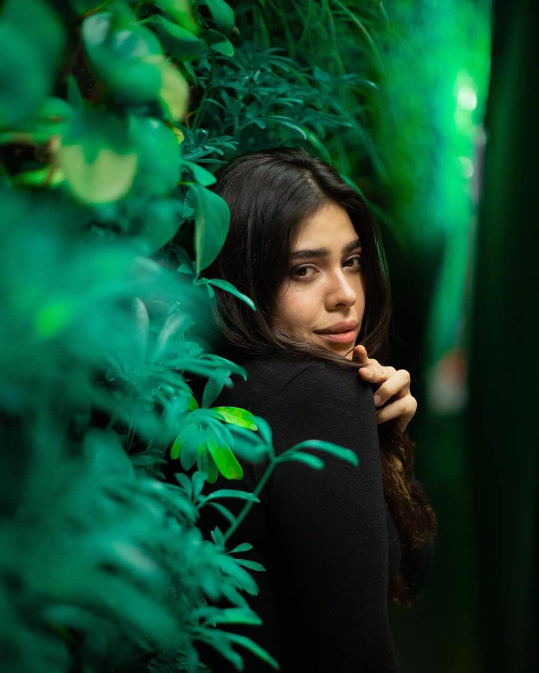 のインスタグラム：「In Frame👩🏻: @ginathemaker   #photographs #mexico #picoftheday #photo #photographer #portrait #photographylovers #colorful #portraits #capture #portraitmood #portraitpage #moodyports #portraitsociety #portraitphotography #selfportrait #artoninstagram #selfportraitphotography #creative #creativephotography #portraitartist #moodyportraits #modelportrait #portraitcollective #portraits_universe」