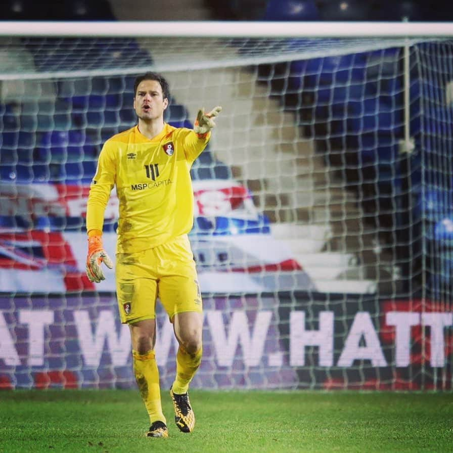 アスミル・ベゴヴィッチのインスタグラム：「Another point on the board today and now we focus on next Saturday! @officialafcb @ab1gk ⚽️🍒🆎🧤」