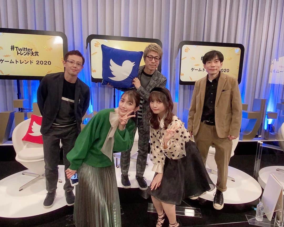 のインスタグラム：「豪華な面々に混ざってTwitterトレンド大賞ゲーム部門に出演させて頂いてました！  大賞発表は12/22！お楽しみに〜！  #桃月なしこ #なしこたそ #Twitterトレンド大賞」