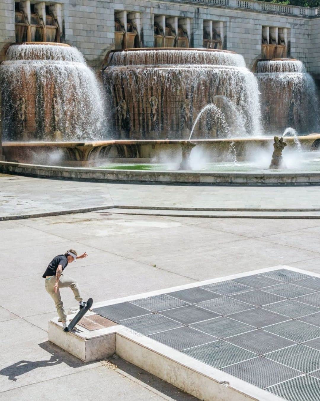 グスタボ・リベイロのインスタグラム：「Fs blunt 🦦 photo by @rubenmoraisclaudino」
