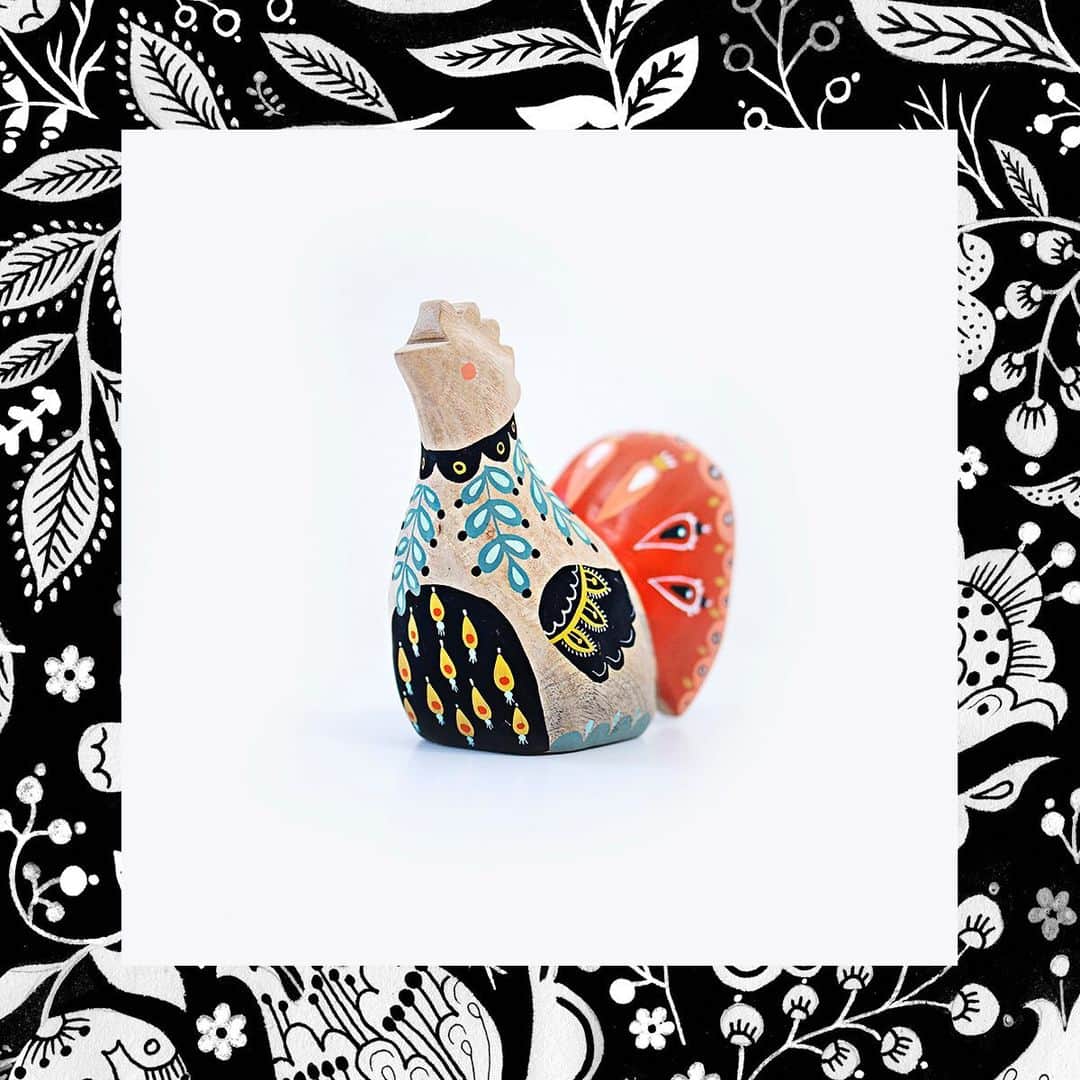 Dinara Mirtalipovaのインスタグラム：「Hello, Dec 5! Door No. 5 #mirdinaraadvent  #mirdinarakokeshiandmatryoshka」
