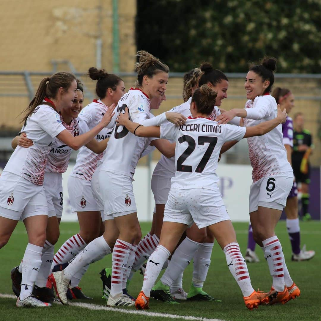 ACミランさんのインスタグラム写真 - (ACミランInstagram)「#FiorentinaMilan: 0⃣-1⃣ 🔚  @spinelligiorgia94 ⚽️ Another important away win for the Rossonere 👏 #FollowTheRossonere #SempreMilan」12月5日 23時43分 - acmilan