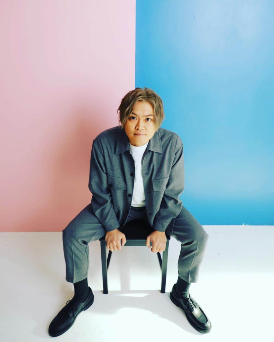 木島隆一さんのインスタグラム写真 - (木島隆一Instagram)「信頼関係しっかりとある駒ちゃんだから撮れる写真🤳なんだなぁ✨尚、コマスタグラムとは別の写真ですぜ✨コマスタグラムも楽しみ✨」12月5日 23時53分 - kijikiji_kiji_man