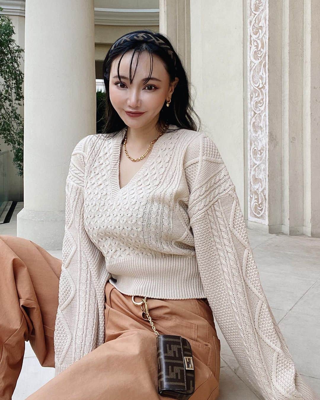 クリスティン・ウェイのインスタグラム：「Today’s outfit #ootd #cwfashion  #christinewei #クリスティンウェイ #valmuer #ヴェルムーア #fashiongram #fashionista  #セットアップコーデ」