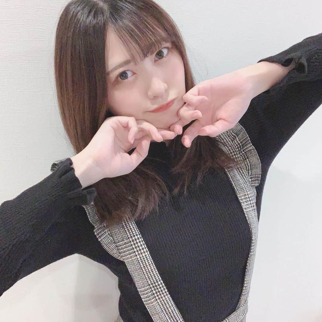 空野青空さんのインスタグラム写真 - (空野青空Instagram)「先日の #あおべべ 👗💞 全身 #GRL コーデでした▶◀*.゜♡ プチプラでかわゆい〜👏🏻✨  お洒落女子の味方ですなっ( •ꙍ•́ ) 明日はどんなおべべを着ようかな〜❣️❣️❣️  #プチプラコーデ #プチプラ高見えコーデ #プチプラ通販 #グレイル #グレイル購入品 #グレイルコーデ #grl購入品 #GRL #量産型ヲタク #量産型コーデ #地雷 #チェック柄 #モテコーデ #ニット #あおべべ #空野青空 #あおにゃん #aonyan #毎日コーデ #毎日が笑顔で溢れてる #毎日ファッション」12月5日 23時53分 - ao__sky