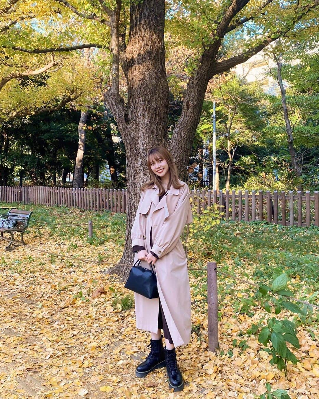 潘佳伊さんのインスタグラム写真 - (潘佳伊Instagram)「🍁🍁🍁  #外苑前 #イチョウ並木」12月6日 0時00分 - hankaichan