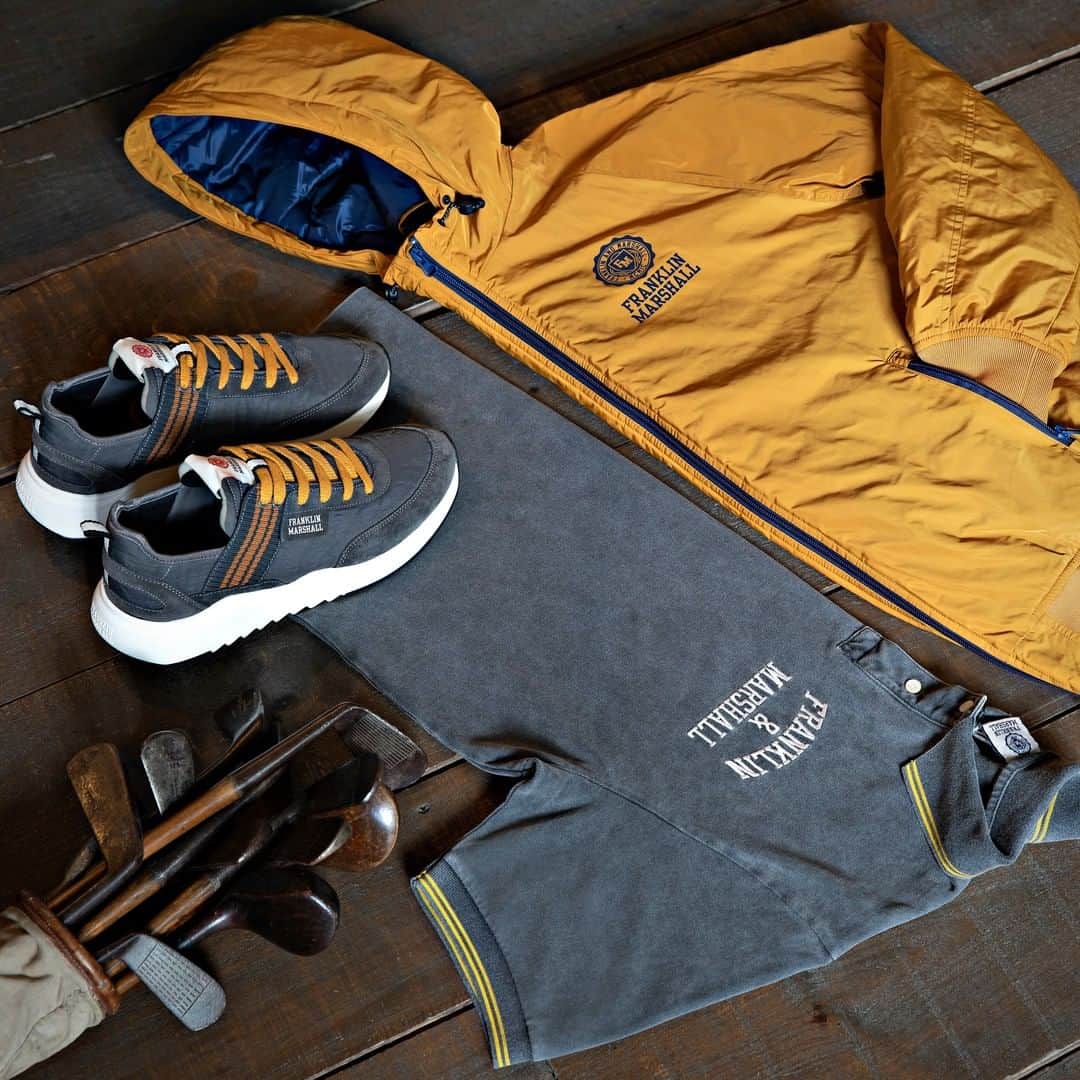 フランクリン&マーシャルのインスタグラム：「FRANKLIN & MARSHALL  FW2020 COLLECTION   Outdoor perspective on urban	  #franklinandmarshall #newcollection #jacket #polo #shoes」