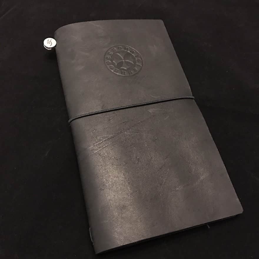 氷室京介のインスタグラム：「シーズナリーアイテム【KYOSUKE HIMURO 2021 DIARY】とそのアクセサリーが、PERSONAL JESUS ONLINE STOREに⚜️ぜひチェックしてみてください✨ wowshop.jp/pj」