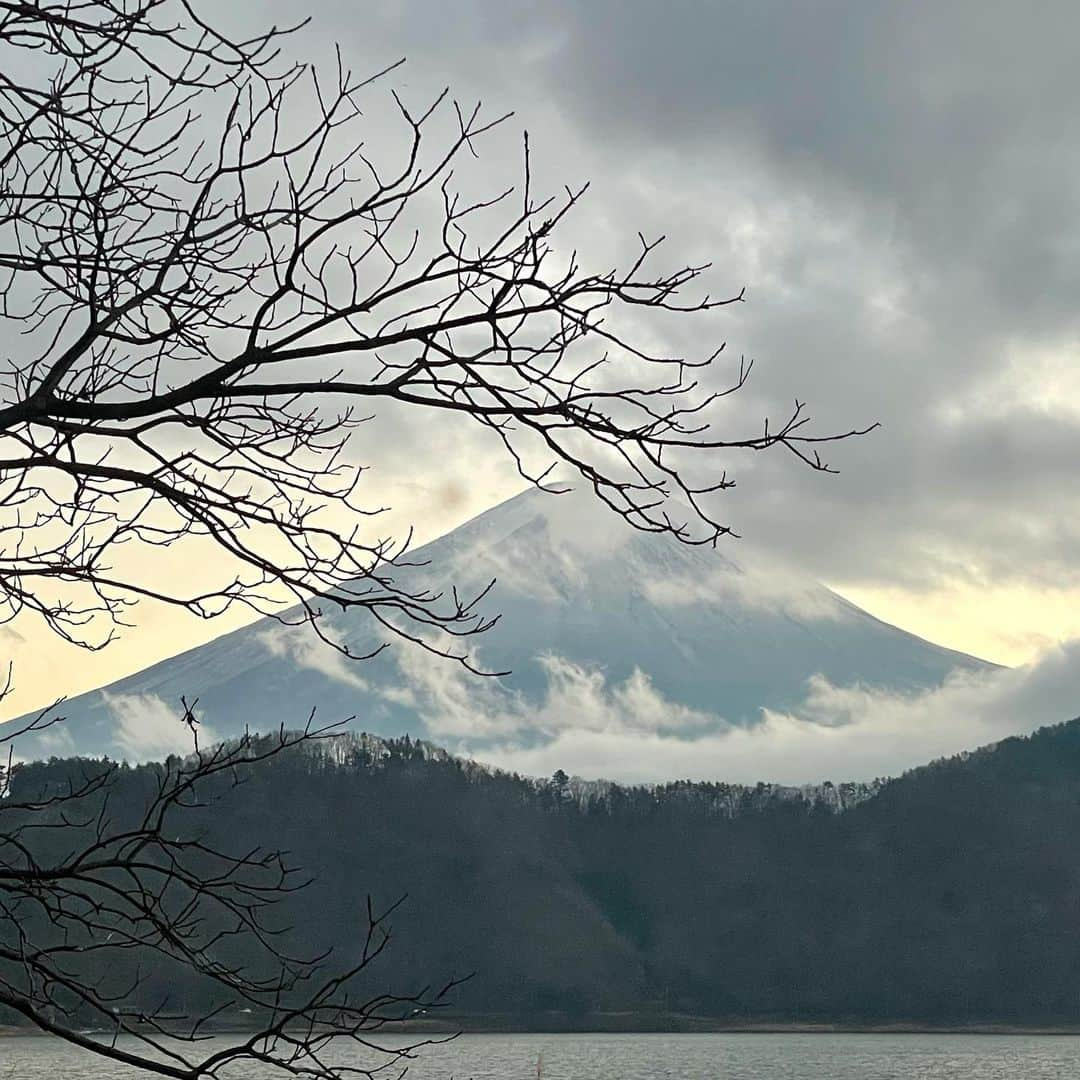 藤沢久美さんのインスタグラム写真 - (藤沢久美Instagram)「#富士山 #mtfuji #もう冬」12月5日 16時50分 - kumifujisawa