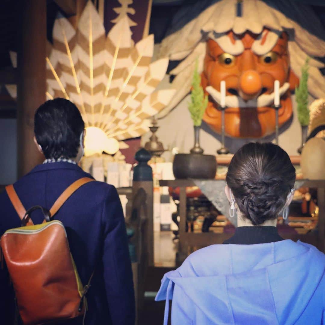 テレビ大阪「おとな旅あるき旅」さんのインスタグラム写真 - (テレビ大阪「おとな旅あるき旅」Instagram)「今夜のおとな旅あるき旅（テレビ大阪）は、意外と知らない和歌山 由良から湯浅へ　絶景と旬の海の幸が満載の旅です。  釜あげしらすや近海のとれたて鮮魚、冬の紀州ならでは「クエ」のフルコース！もちろん、旬のみかんなども…美味しいもんだらけ！ さらに穴場な名所が続々！青い海と真っ白な岩々が美しい海辺の絶景スポットや、数々の日本発祥を生んだ伝説の残るお寺など、見どころたっぷり！お楽しみに！  今夜 18:30〜  #おとな旅あるき旅#テレビ大阪#三田村邦彦#斉藤雪乃#和歌山#きのくに線#由良#湯浅#しらす#釜揚げしらす#イセエビ#アカモク#クエ#クエ鍋#醤油#白崎海洋公園#石灰岩#興国寺#栖原温泉#温泉宿」12月5日 17時04分 - tvo.otonatabi