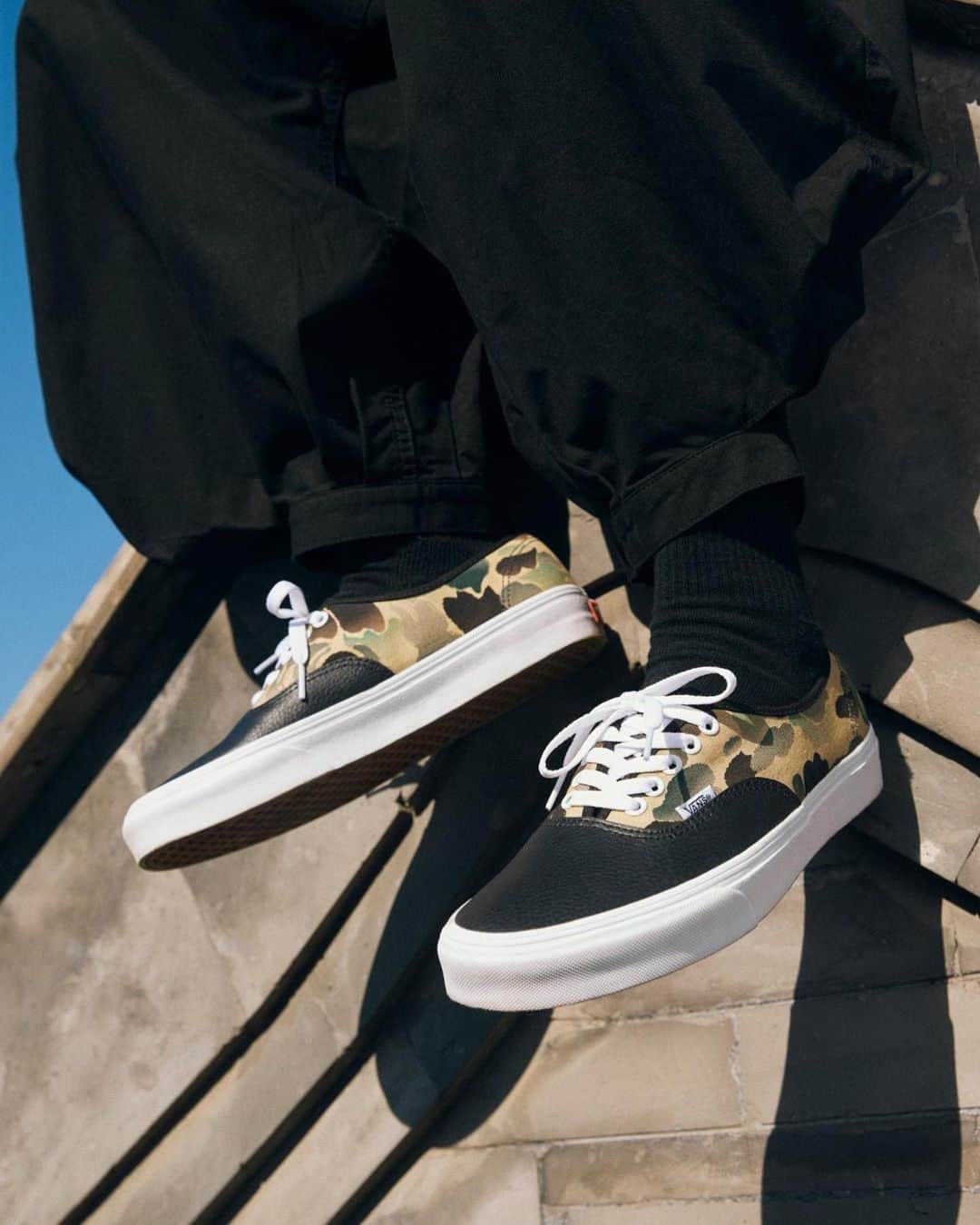 I.T IS INSPIRATIONさんのインスタグラム写真 - (I.T IS INSPIRATIONInstagram)「Exclusive BAPE® x VANS collection in BAPE® CHINA 10TH ANNIVERSARY CAMO - Available from Dec 5 (Sat) at BAPE STORE® XINTIANDI SHANGHAI to celebrate the reopening! - Follow @bapestorechina for more details. - @bape_japan #bape #bapestorechina #vans #bapexvans」12月5日 17時31分 - ithk