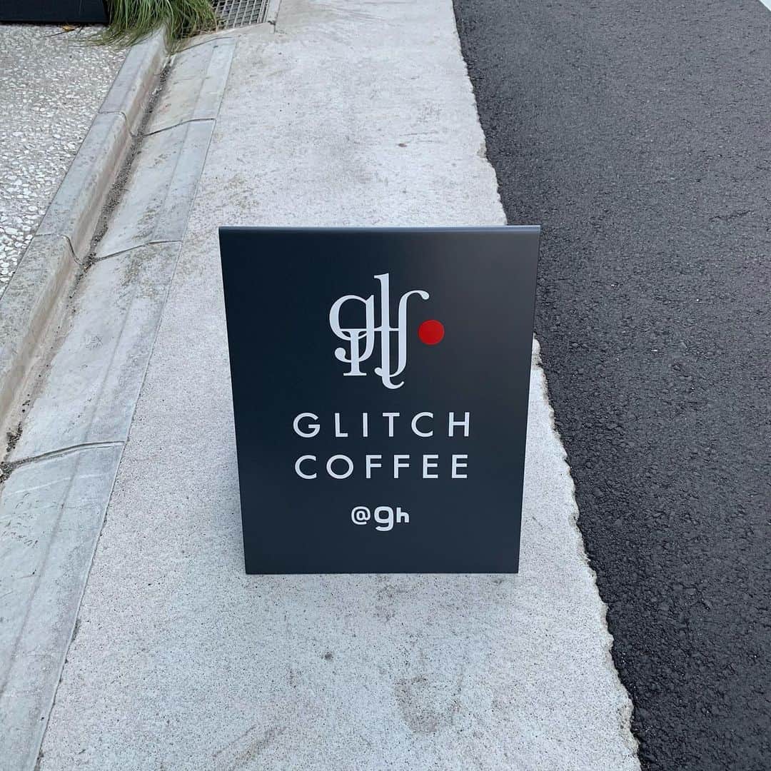 斉藤真木子さんのインスタグラム写真 - (斉藤真木子Instagram)「#glitchcoffee こんな美味しいカフェラテ初めて❕❕❕❕❕❕ 大感激しちゃいました❕❕❕❕❕❕❕❕❕ お店のお兄さんもとっても優しくて最高❕❕❕❕」12月5日 17時43分 - saitomakiko628