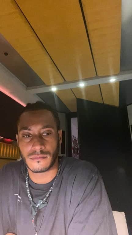 サネリー・ジェームズのインスタグラム