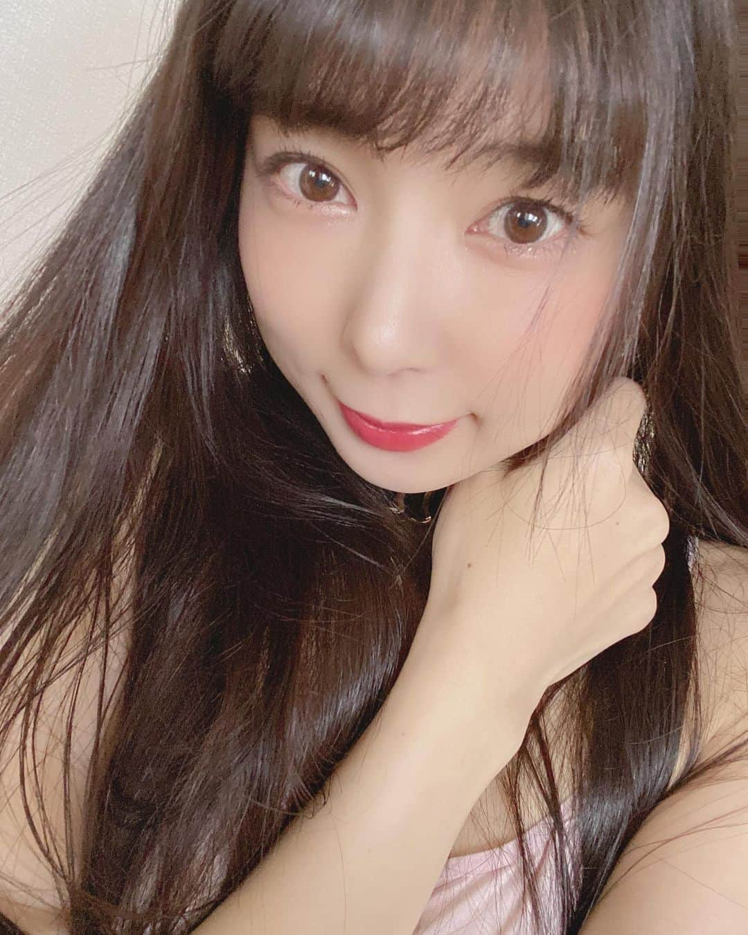 佐藤夢さんのインスタグラム写真 - (佐藤夢Instagram)「また明日ね❤︎❤︎❤︎ おやすみなしゃーい😪😴🛌💤  #軟乳　#グラビア　#大阪一番可愛い子」12月6日 0時49分 - dreamsatoo