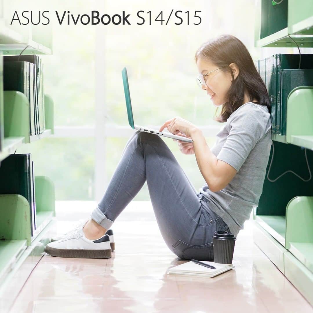 ASUSさんのインスタグラム写真 - (ASUSInstagram)「Hardcore studying c/o #VivoBook S14/S15! 🤓📚💻」12月5日 19時50分 - asus