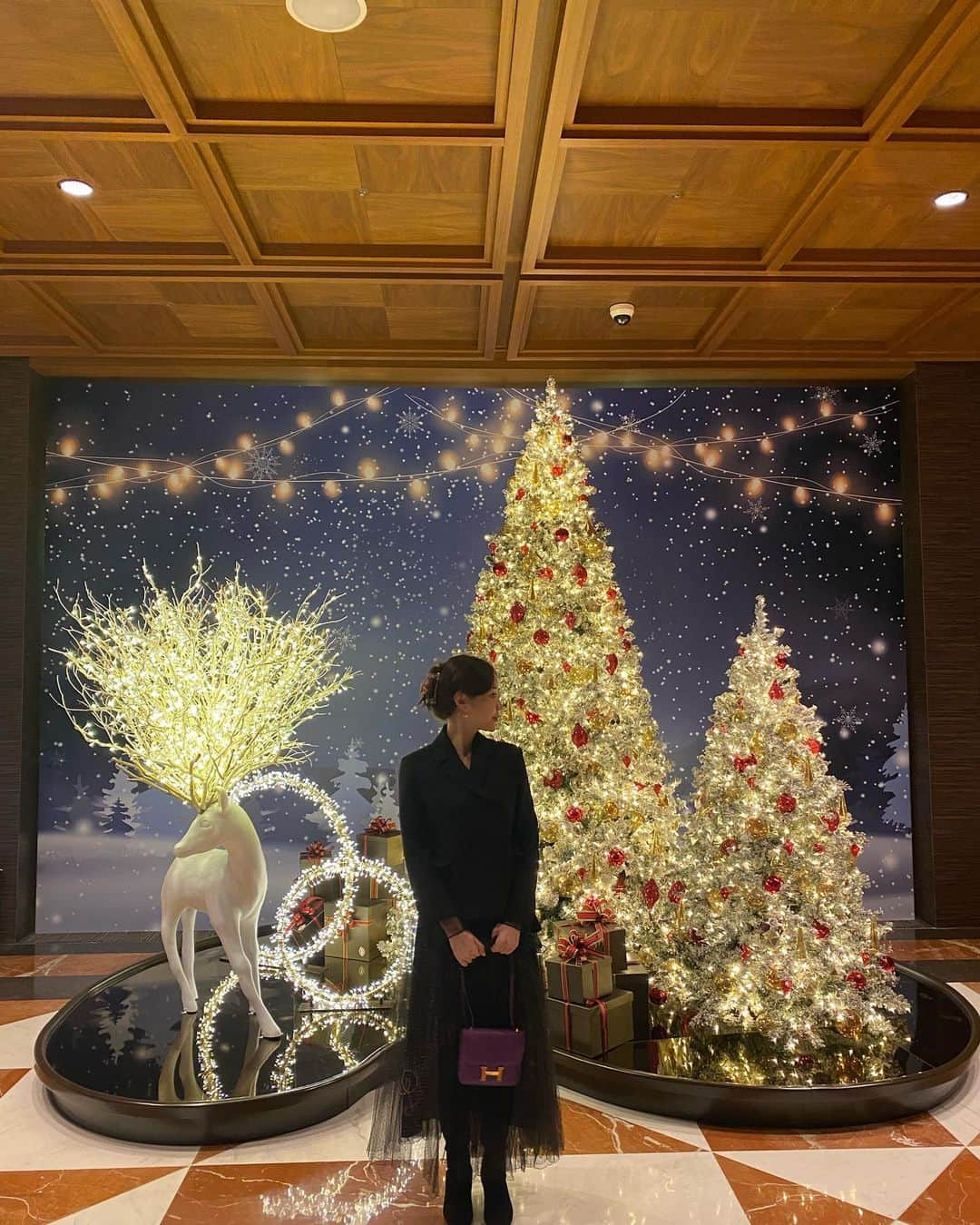 ユン・ジニさんのインスタグラム写真 - (ユン・ジニInstagram)「크리스마스가 다가 왔어여 😻」12月5日 19時47分 - yjyoonjin