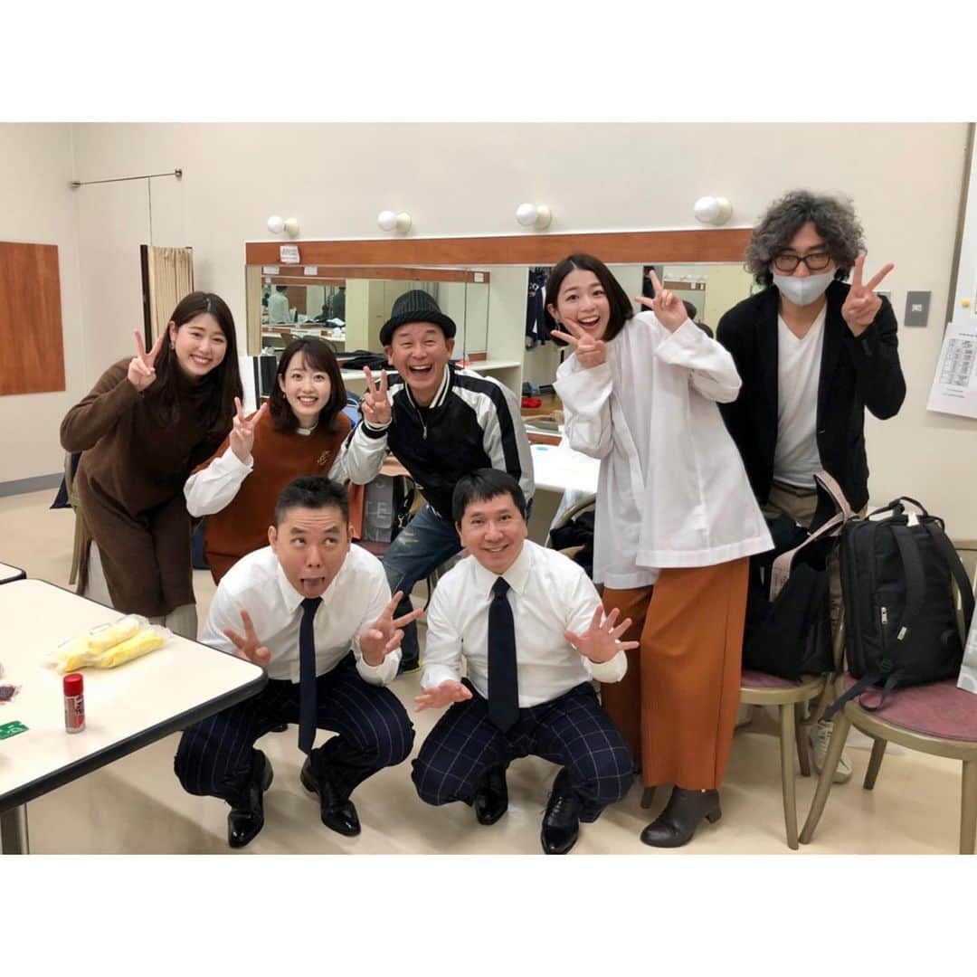 河村綾奈のインスタグラム：「久しぶりのお笑いライブ。 出演されたどのコンビも本当に面白くて、涙が出るくらい笑いました。  何より爆笑問題のお二人と同じ空間にいられた事に感激で☺️ 広島に来てくださって本当に嬉しかったです。 寒さも吹き飛んだ！笑うって幸せ！！」
