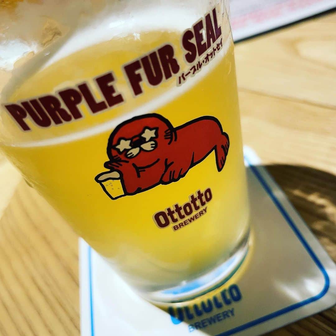 小野早稀のインスタグラム：「事務所の近くにあるお店のビールがとても美味しかった…🍺」