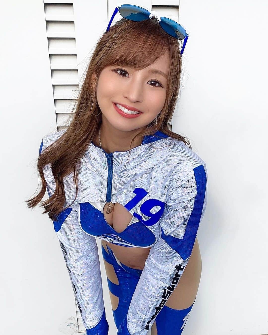 のインスタグラム：「😎💙  #安田七奈 #なーちゃ #レースクイーン #rq #ラウンドガール #グラビア #グラビアアイドル #グラドル #インスタグラビア#美乳 #水着 #ビキニ #ムチムチ #むちむち #wedssport #bandoh #セクシー #セクシー美女#wedssportracinggals #followme #japanese #japanesegirl #instagood #instalike #photooftheday #팔로우 #얼스타그램 #粉我 #非常好 ⠀ ⠀」