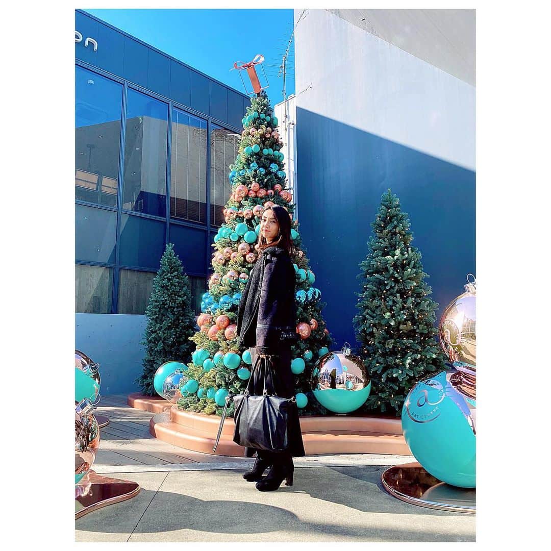 山谷花純さんのインスタグラム写真 - (山谷花純Instagram)「街中がすっかりクリスマスだね＾＾ 今日も一日楽しみましょう。 あ、おはようございます。」12月6日 8時49分 - kasuminwoooow