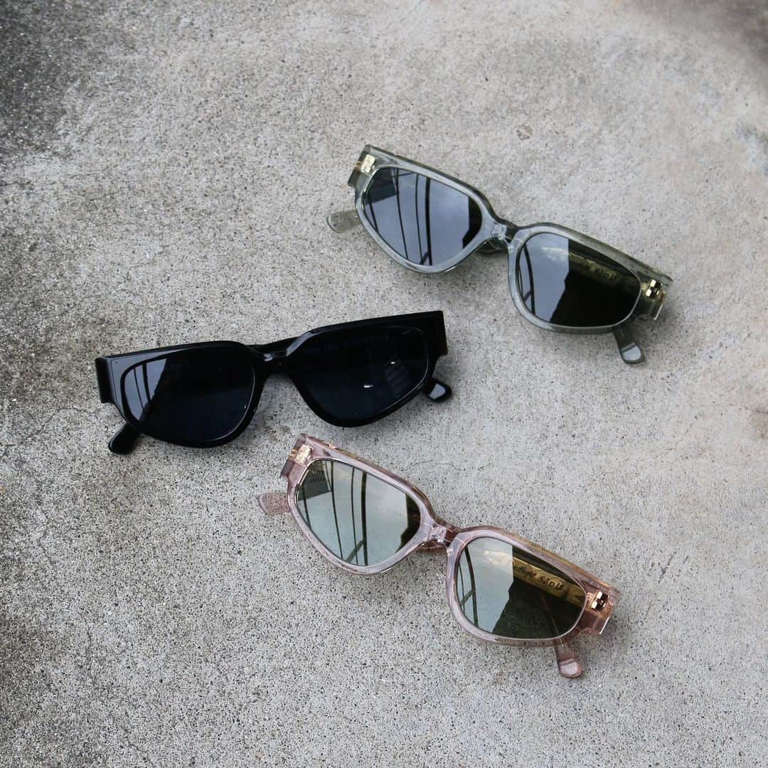 のインスタグラム：「【Today’s pick up】 ﻿ AHLEM Mod: Passage Lepic  @globespecs_official ﻿ @ahlem   #today'spickup﻿ #wholesalebrand ﻿ #ahlem﻿ #anneetvalentineyewear ﻿ #gernotlindner﻿ #globespecs ﻿ #lescalunetier ﻿ #lunor﻿ #laloop ﻿ #dianetaylor﻿ #robertmarcnyc﻿ #tokyo﻿ #opticalstore﻿」