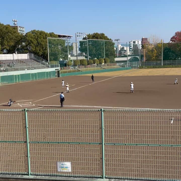 島井寛仁のインスタグラム：「✨人吉ドリームス✨ 昨日は、夏に指導に携わらせていただきました人吉ドリームスの6年生最後の大会に応援へ行きました👍  成長、野球への取り組み、みんな野球が本当大好きなんだなとあらためて感じました⚾️🏟  6年生は中学生になって野球を続ける人もいれば別の道に進む人もいると思いますが、ここで培った経験、友達は一生の宝物になると思います✨⚾️ それぞれの目標に向かって頑張れ✨👍  これからも彼らの活躍を応援してます‼︎  #熊本 #人吉 #野球 #人吉ドリームス #水前寺球場  #出会いは宝 #出会いに感謝」