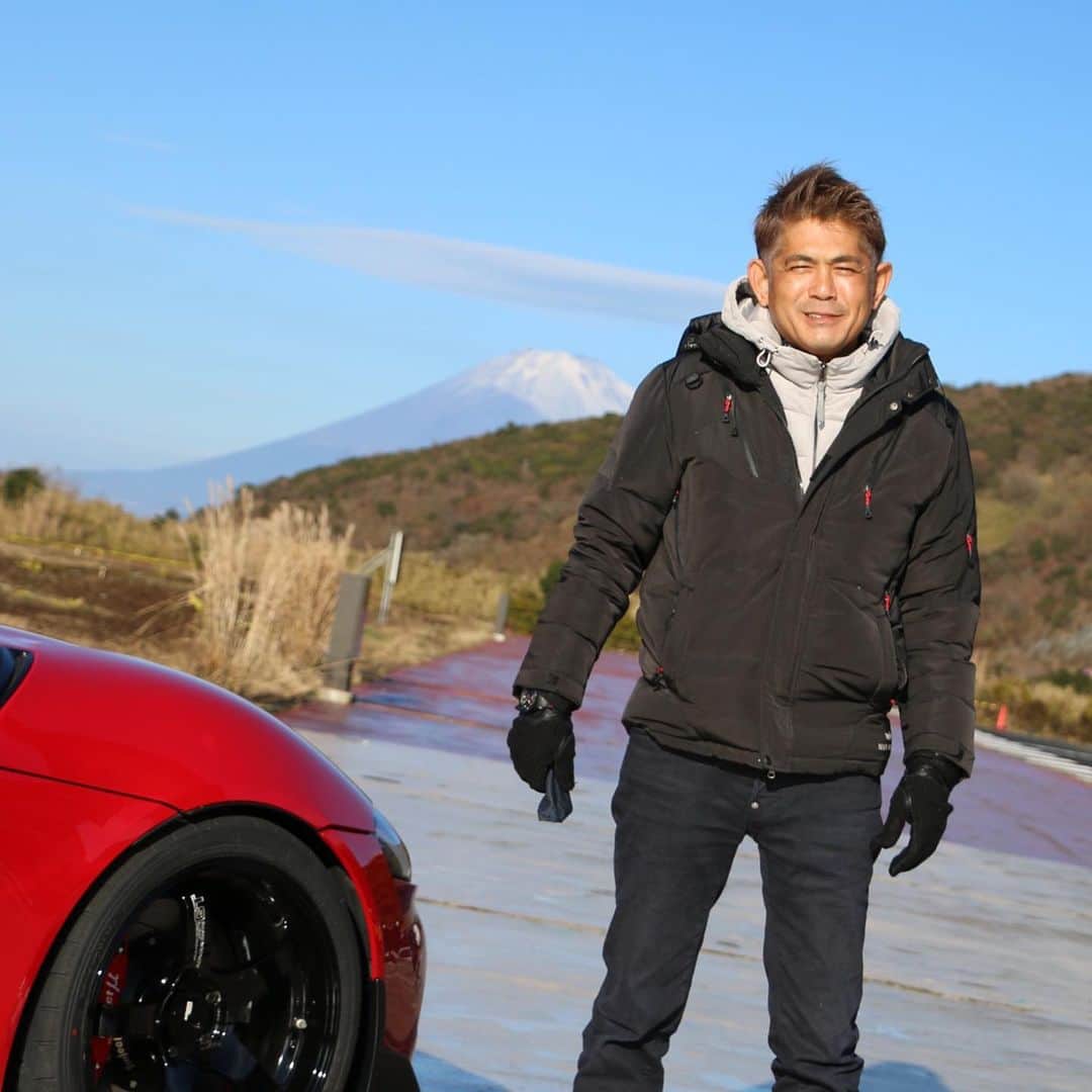 のインスタグラム：「箱根パラダイス。  富士山綺麗だ。  #maxorido」