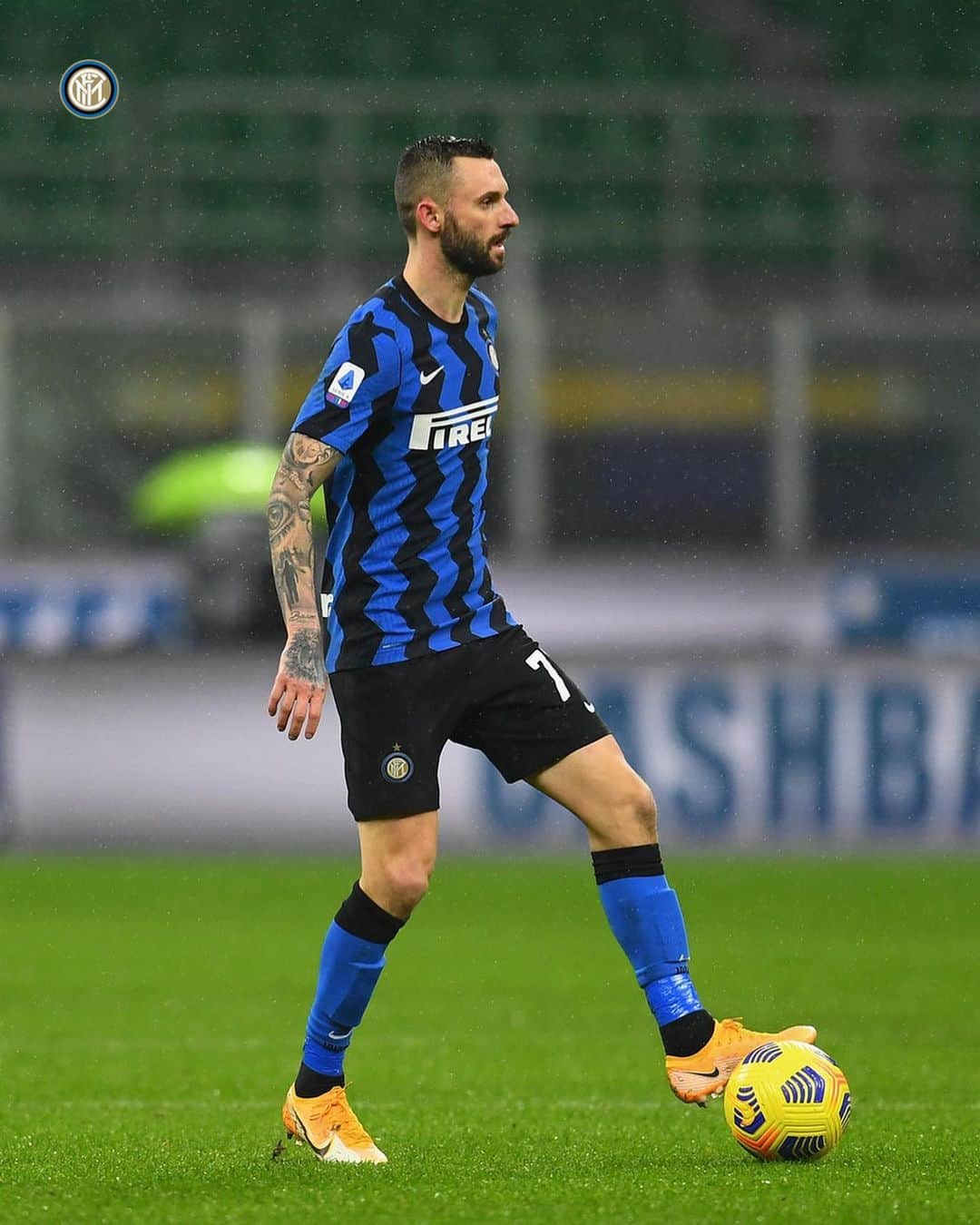 マルセロ・ブロゾビッチのインスタグラム：「Grande partita! +3! @inter 🖤💙」
