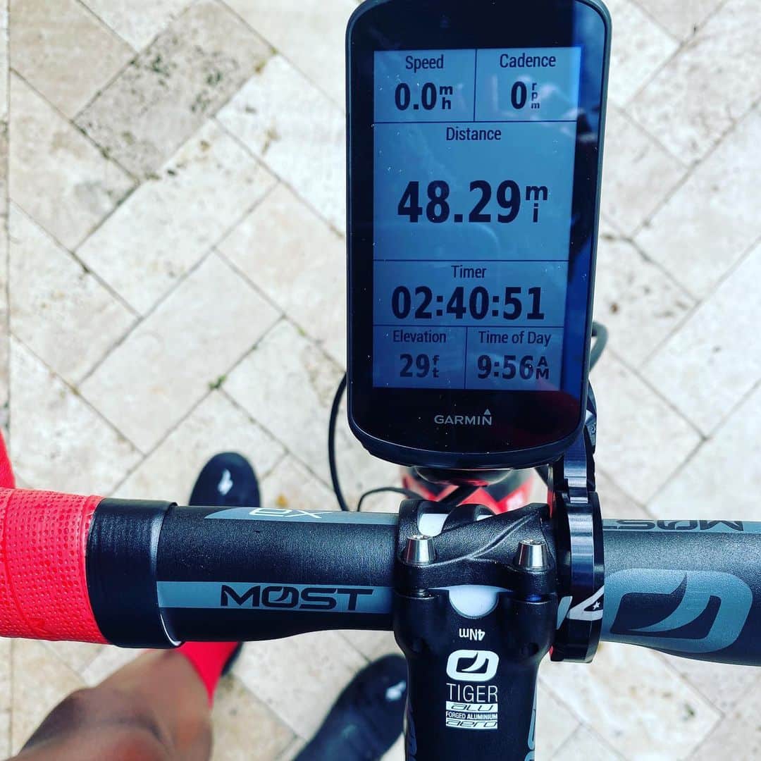 レイ・アレンのインスタグラム：「Saturday miles! #downsouth」