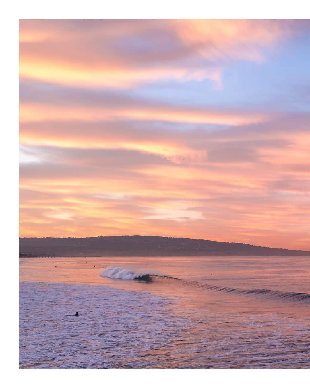 Pete Halvorsenのインスタグラム：「Early bird gets the colors...and the wave.  Few photos from this morning 👉🏻👀👉🏻  .  1. - 3. Orange Skies in the Morning Sailors take warning.  4. Pier Pressure: Q-Tip 5. Front Row Seat 6. Inside, Outside, Upside-down  7. “Next one has to be bigger…” 8. Hot Costco on Costco Action. @teamwavestorm 9. Morning Light w/ Offshore Spray 10. “Nowhere to run to baby…”」