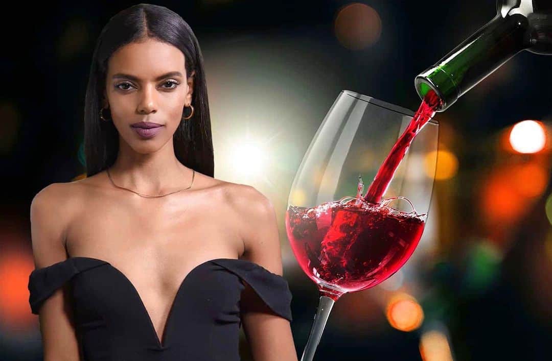 グレースマハリーのインスタグラム：「It’s here!!! My holiday wine list!! I kept it a little lighter because this year has been heavy enough on us. There are waaaay too many wines to include in a list of 11 so I’ll be sharing more of my <$100 picks over the month in my stories for you to try 🥂 @dailyfrontrow」