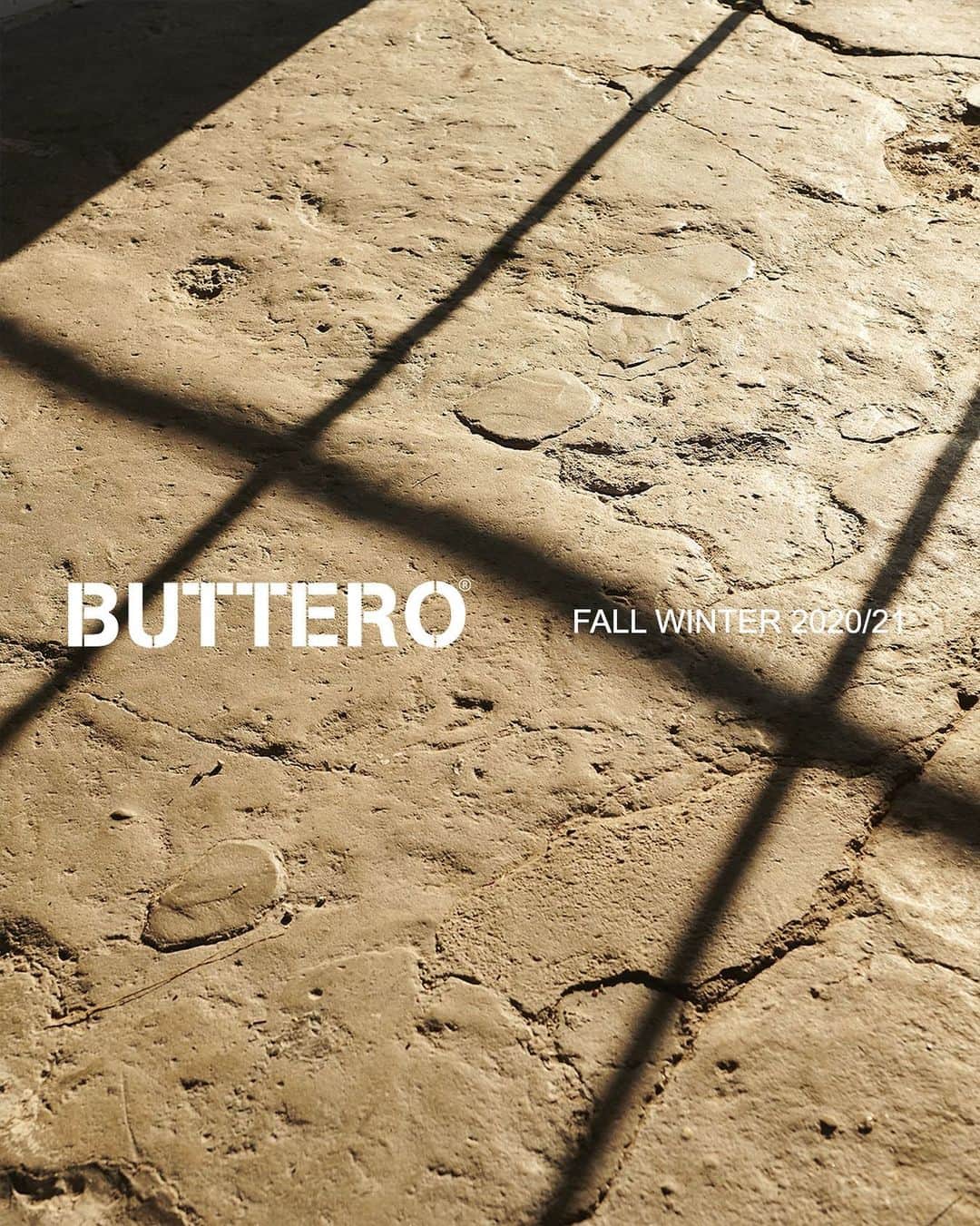 のインスタグラム：「A December tale. #FW21 #buttero」
