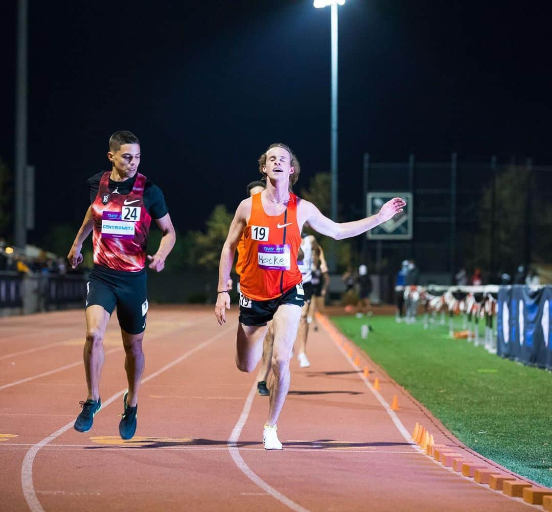 マシュー・セントロウィッツさんのインスタグラム写真 - (マシュー・セントロウィッツInstagram)「Won my race. 13:32 Felt smooth. 55.3 ~ Last 400 Haven’t even touched the strength work yet 🤫 . . 📷: @justinbritton」12月6日 6時13分 - mgcentro