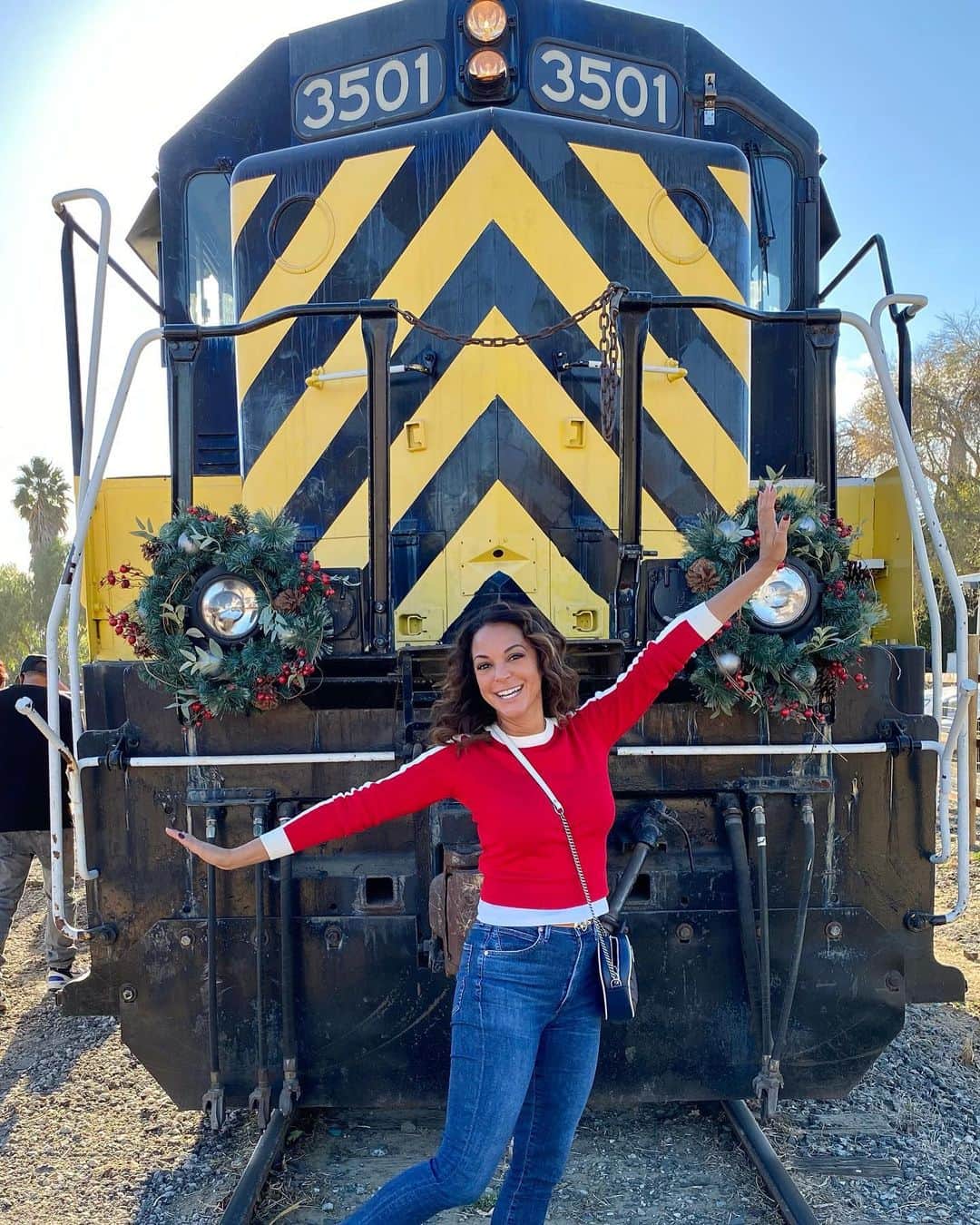 のインスタグラム：「Fillmore Christmas Train with the Fam♥️ #happyholidays」