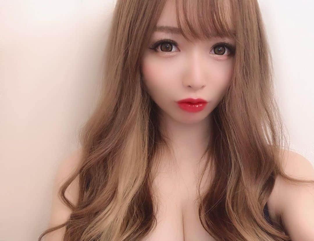 女子のおっぱい 