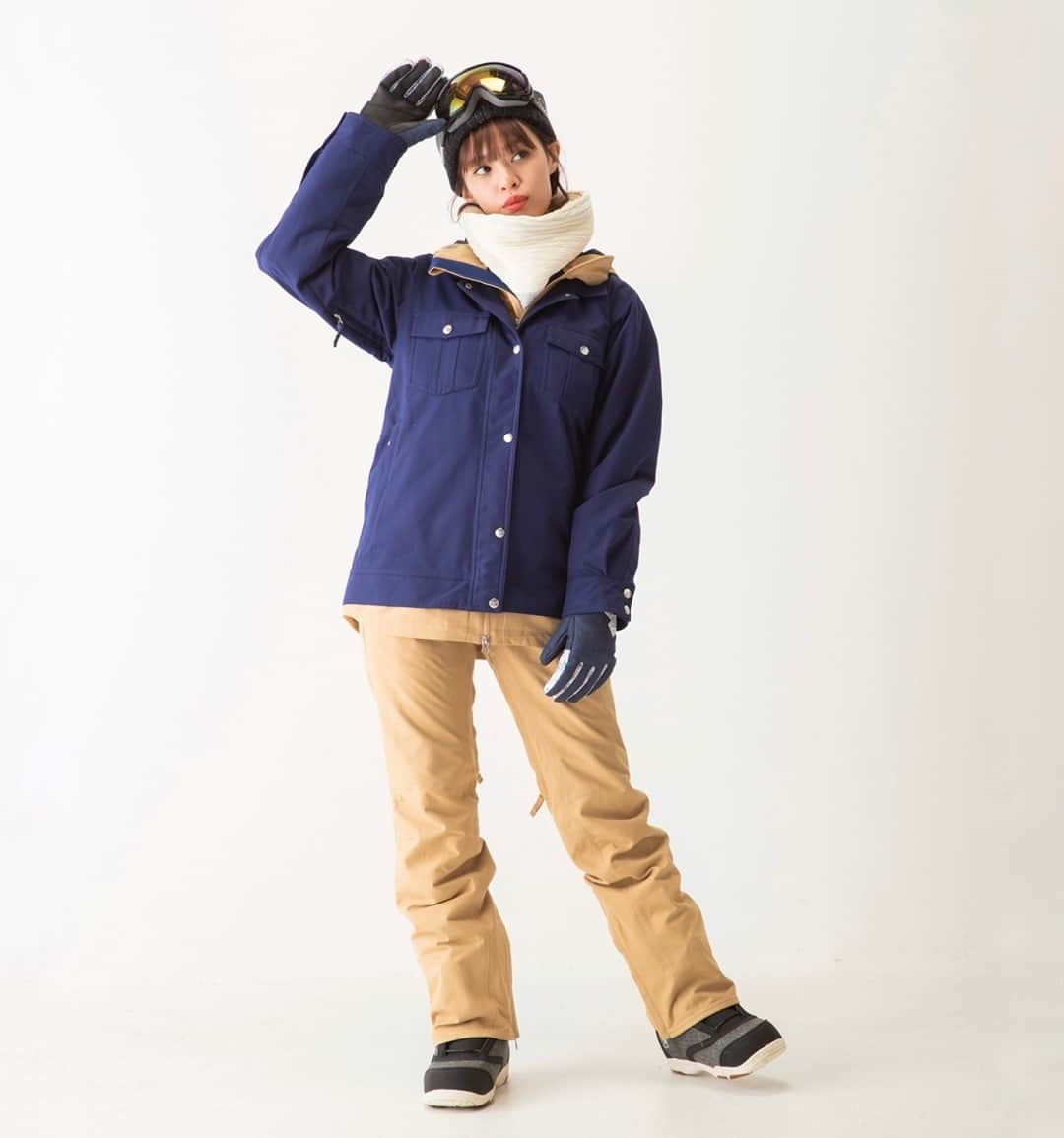 Swivelのインスタグラム：「⁠ 重ね着風の切り替えジャケットに同じカラーのパンツを合わせてシンプルな大人コーデに。⁠ ⁠ Jacket: Solid Pocket Jacket⁠ Pants: Color Pants⁠ ⁠ #SWIVEL #スウィベル」