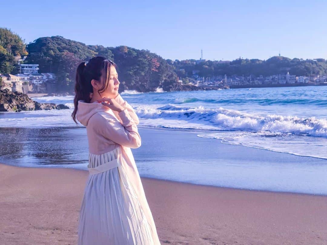 Hairmake Shinoさんのインスタグラム写真 - (Hairmake ShinoInstagram)「#outfitoftheday ． ． ． ． @nostalgia_jp  ． #photography #sea#parker #japan_photo#shizuoka#travelphotography #travelpics #tripgram #japantravel」12月6日 18時41分 - hairmakeshino