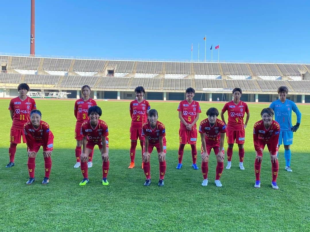 武仲麗依のインスタグラム：「皇后杯2回戦⚽️ vsノルディーア北海道 4-0で勝ちました!! 約1年ぶりの公式戦!! 楽しかった〜☺️ 応援ありがとうございました🙇‍♀️ 来週も三木防災で試合があるので 応援宜しくお願いします💪  @uhlsport_jp  @mizunofootballofficial」