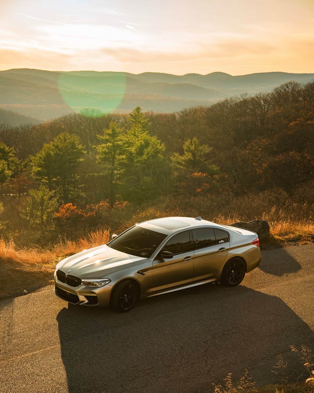 BMWのインスタグラム：「What is the color of joy? The BMW M5 Sedan. #THEM5 #BMW #M5 #BMWrepost @f90tlk @insidious.visuals __ BMW M5 Competition Sedan: Fuel consumption in l/100 km (combined): 10.6–10.5. CO2 emissions in g/km (combined): 242–239. Further information: www.bmw.com/disclaimer.  	 Acceleration (0-100 km/h): 3.3 s. Power: 460 kW, 625 hp, 750 Nm. Top speed (limited): 250 km/h (with optional M Drivers Package: 305 km/h).」