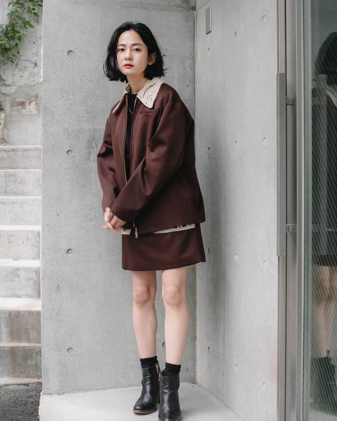小川琴美さんのインスタグラム写真 - (小川琴美Instagram)「この丈のスカート人生で初めて買いました　  #mamekurogouchi #マメクロゴウチ #apc #アーペーセー」12月6日 18時58分 - koty______