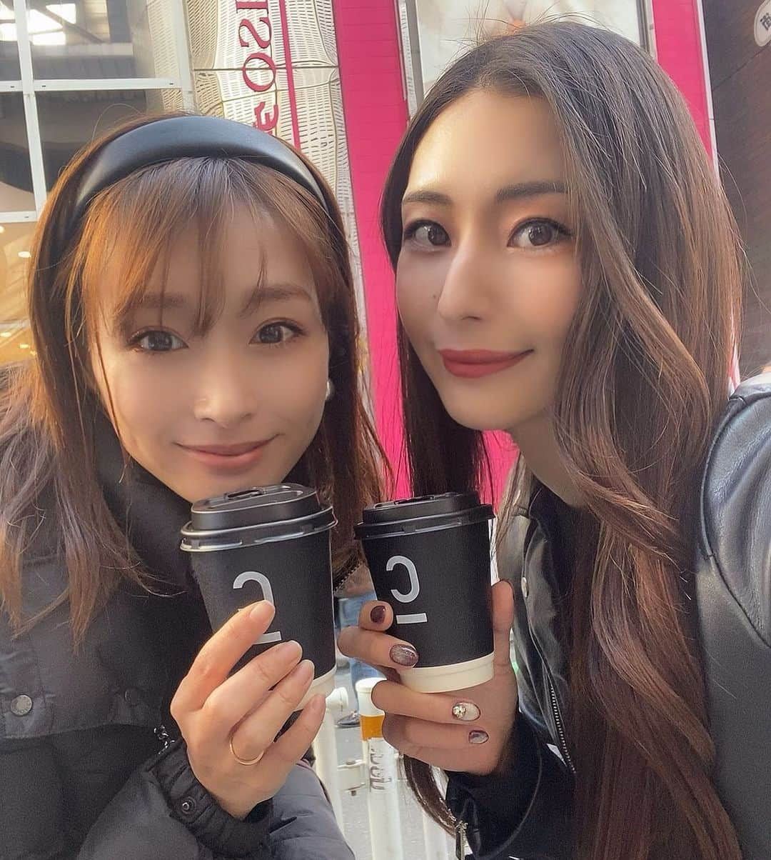 青山千夏さんのインスタグラム写真 - (青山千夏Instagram)「C COFFEEのオープンイベントで会った可愛い子🥰❤️ . . . . . #チャコールコーヒー  #ダイエットコーヒー #チャコールクレンズ #ダイエット #シーコーヒー #cコーヒー #c_coffee #TLUX #トラックス #バートラック  #移動型バー  #ダイエット #ダイエット方法」12月6日 19時14分 - chinatsu_aoyama0819