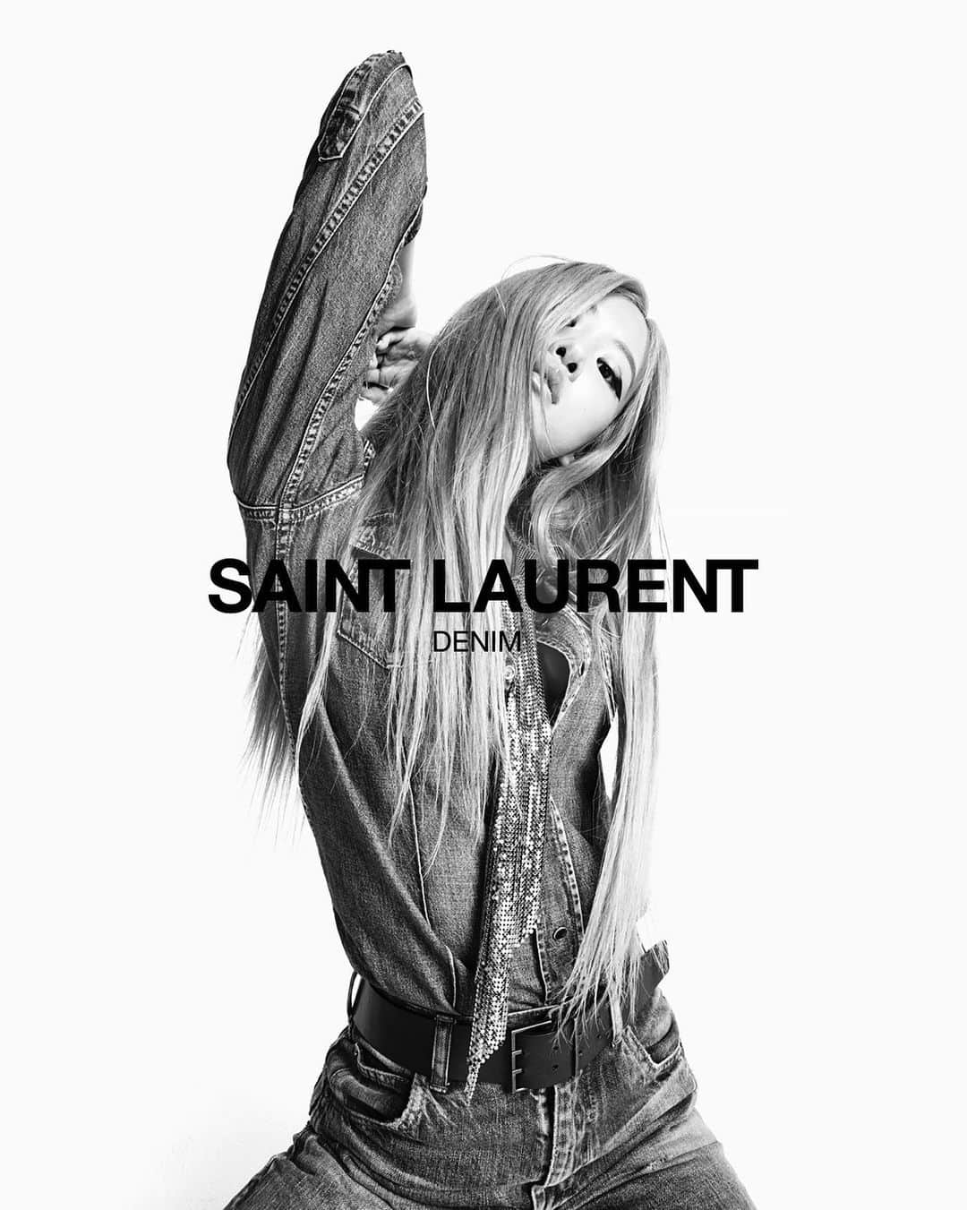 ロゼさんのインスタグラム写真 - (ロゼInstagram)「ROSÉ DENIM  #YSL35 by ANTHONY VACCARELLO PHOTOGRAPHED by @graysorrenti   #YSL #SaintLaurent #YvesSaintLaurent @anthonyvaccarello」12月6日 12時05分 - roses_are_rosie