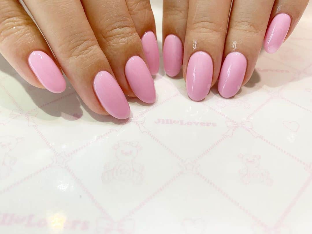 mamijinguのインスタグラム：「💖  #jillandlovers #nail #nailart #paragel #gelneil#gel #ネイル #ネイルアート #me #look #love #かわいい」