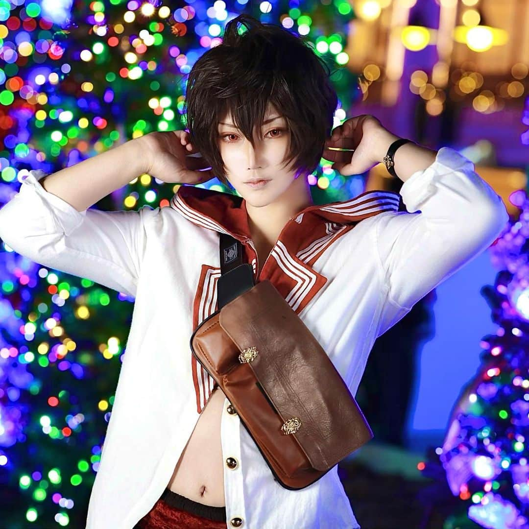 麗華のインスタグラム：「This day was very cold.🎄 My stomach became very cold. But I'm fine!✨  #グランブルーファンタジー / #サンダルフォン #コスプレ #Granbluefantasy / #Sandalphon  p:TOKU  #cosplay #reika」