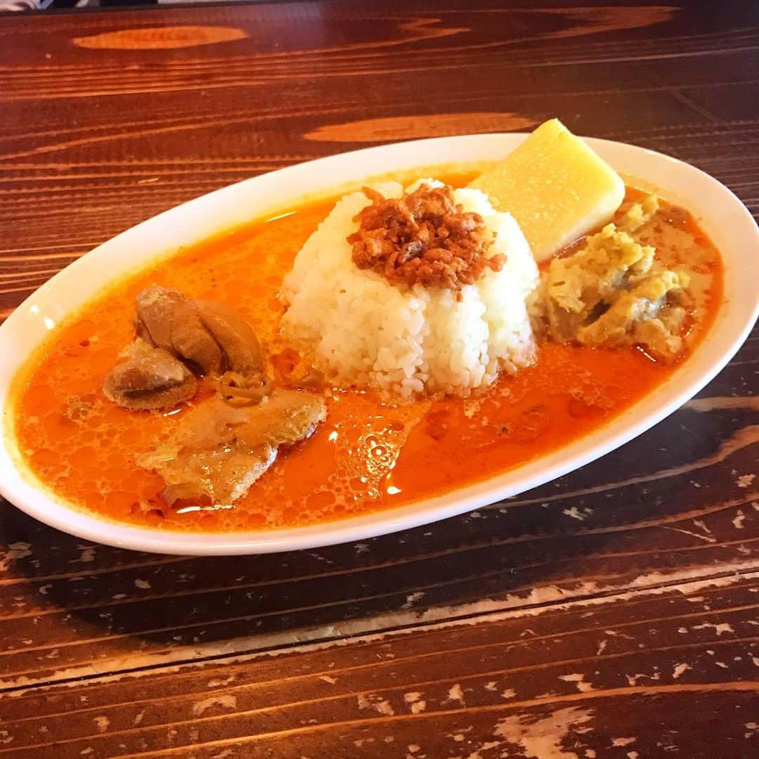 畑中葉子さんのインスタグラム写真 - (畑中葉子Instagram)「スリランカカレー😍💕💕 GOTTA CURRY・中目黒 ・ 自主練後にGOTTA CURRYさんへ。 この前来たと思ったら、もう3ヵ月も経ってた。 スタッフさんの元気な笑顔と美味しいカレーに力をもらって帰ってきたよ😄✨ ・ #GOTTACURRY  #スリランカカレー #スパイスカレー #カレー #インドカレー #毎日カレーが食べたい #中目黒 #青葉台 #yhcurry」12月6日 15時24分 - hatanaka_yoko