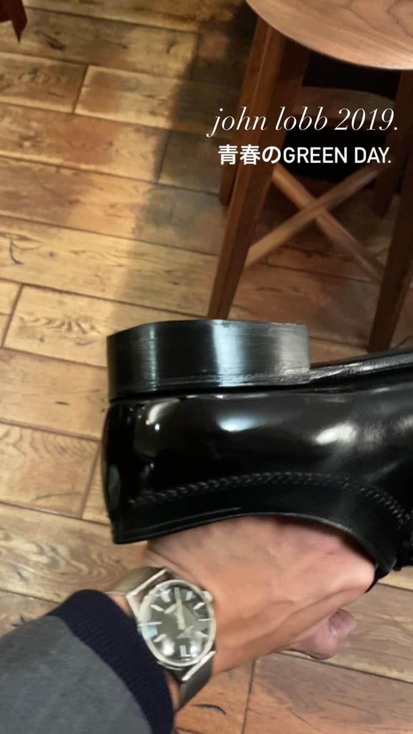 のインスタグラム：「@johnlobb  2019 yearmodel @greenday  #johnlobb #brifth #shoeshine #greenday #ベースボールステッチ⚾️」