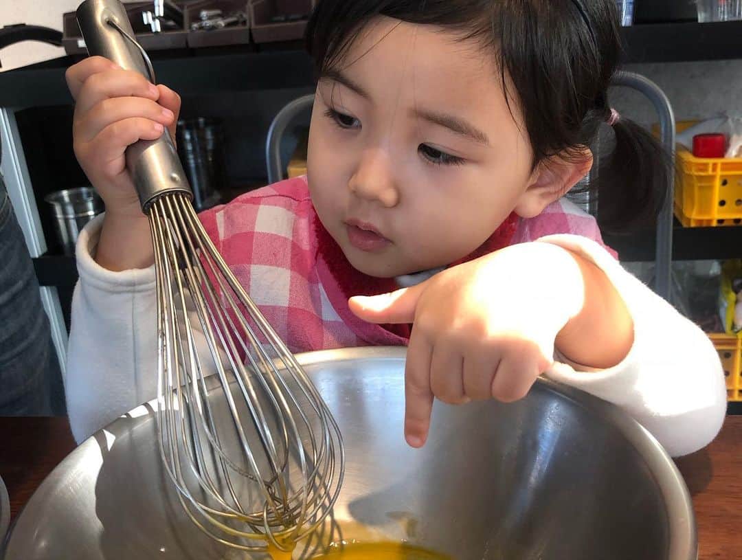 パク・ジョンチョルのインスタグラム：「열심히만들고 맛나게 먹었어요~~^^ #삼촌찬스 #오늘은내가요리사👩🏻‍🍳  #요리스타그램🍳  #고맙습니다💕」