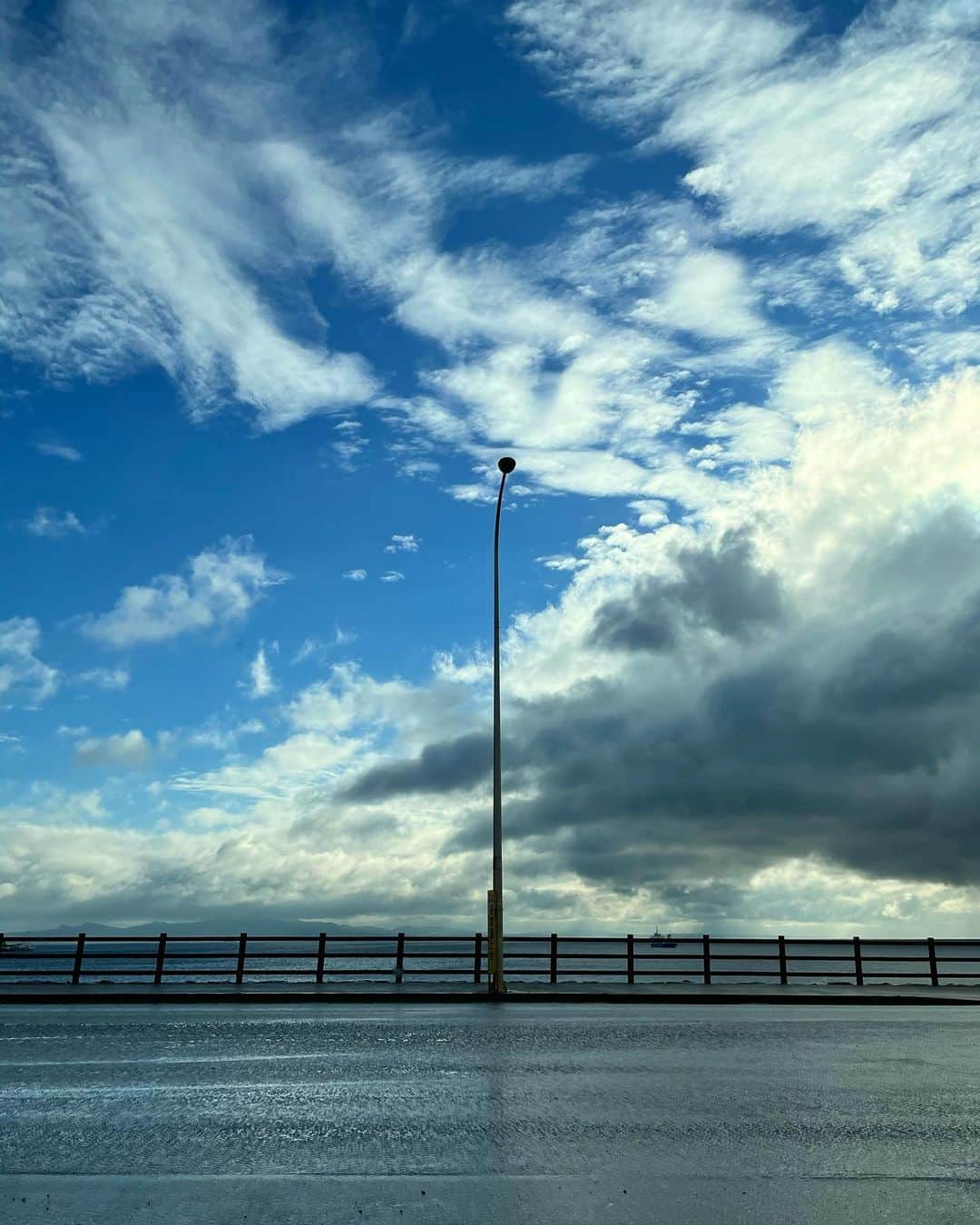 尚玄のインスタグラム：「I’m in Okinawa for a new project at this moment. According to the weather forecast, it’ll be raining all day today but I was amazed to see the blue sky stretching out right after we prayed at Buma Gongen, the most sacred place in the community. I feel very blessed. Thank you #Okinawa!!  新作の撮影で沖縄入りしています。朝からずっと雨模様で撮影できるか心配でしたが #部間権現 にお祈りをした直後から青空が広がり、スケジュール通り撮り終えることができました。守られてることに感謝です。 #沖縄 #Movie #Shooting #Reframe」
